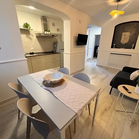 Casa Manila Isola D'elba פורטופראיו