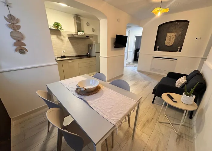 Casa Manila Isola D'elba פורטופראיו